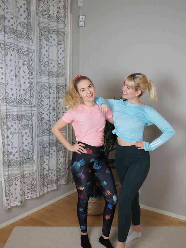 Julia treenaa äitinsä kanssa – vanhempi näyttää esimerkkiä liikunnalle