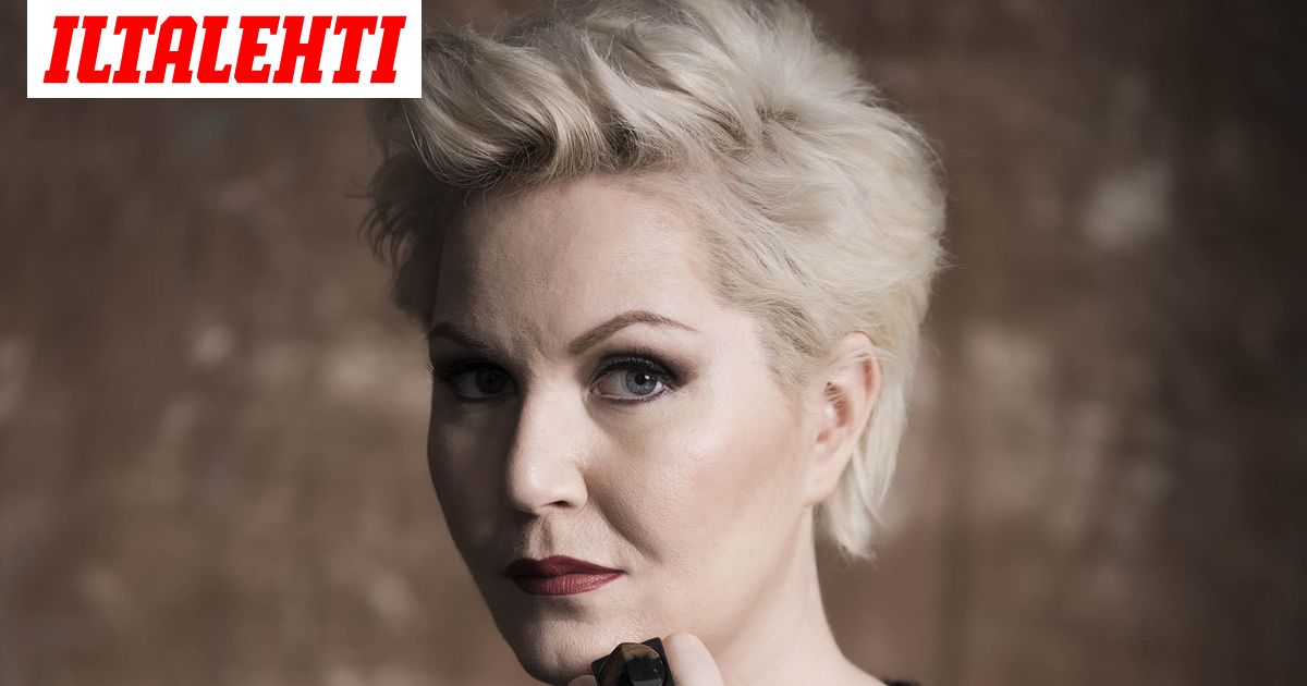 Astrid Swan julkaisi kirjan rintasyöpäkokemuksistaan - Tällainen on Viimeinen Kirjani