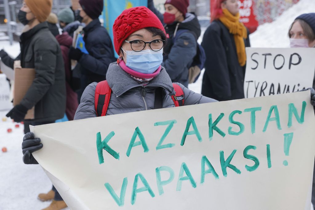Täyspimento ahdistaa kazaksta­nilaisia – ”Ei ole mitään hajua mitä tapahtuu”