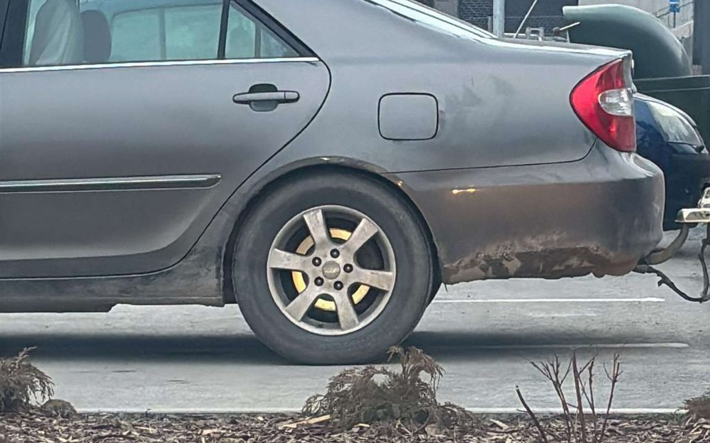 Riina ihmetteli näkyä Pirkanmaalla – Onko tässä tämän kevään typerin pysäköinti?