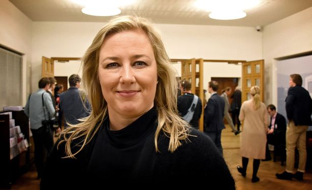 SDP:n presidenttiehdokkuudesta kieltäytynyt Jutta Urpilainen pitää hyvänä, että puolueella on oma presidenttiehdokas.