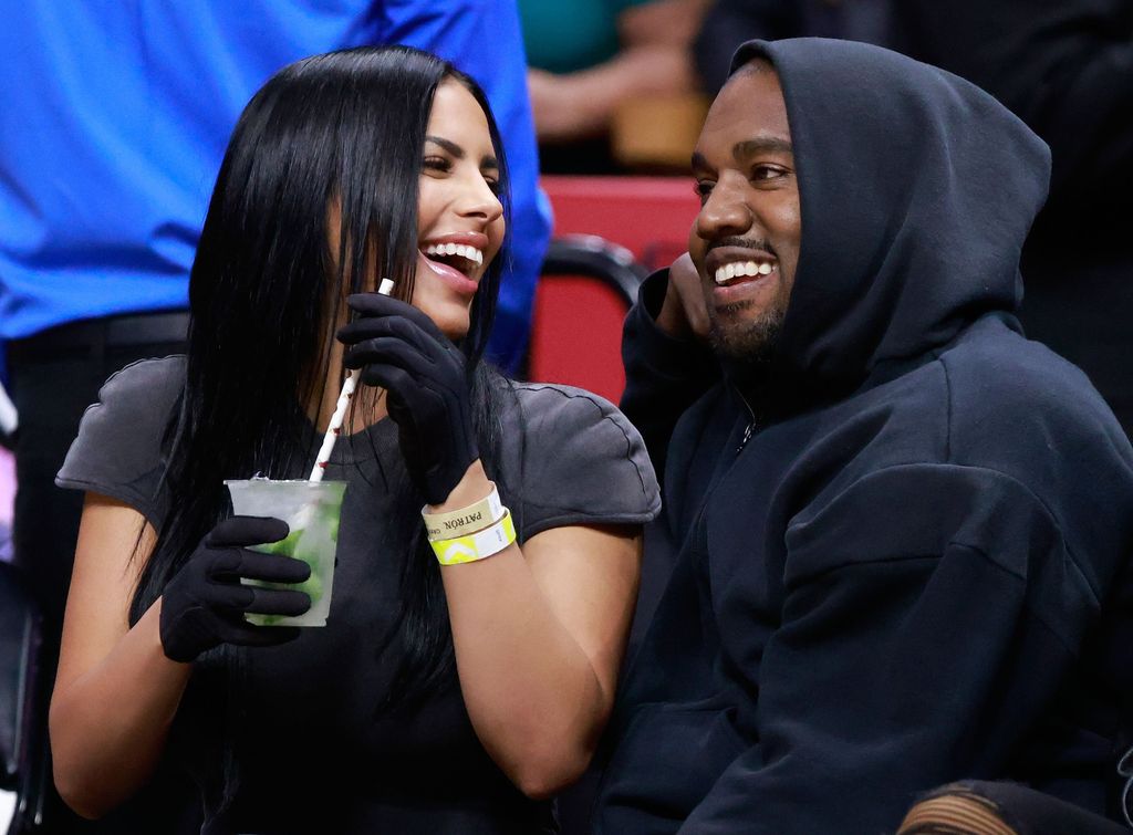 Kanye Westin naisystävä tyrmää erohuhut: ”Lopettakaa valeuutisten levittäminen”