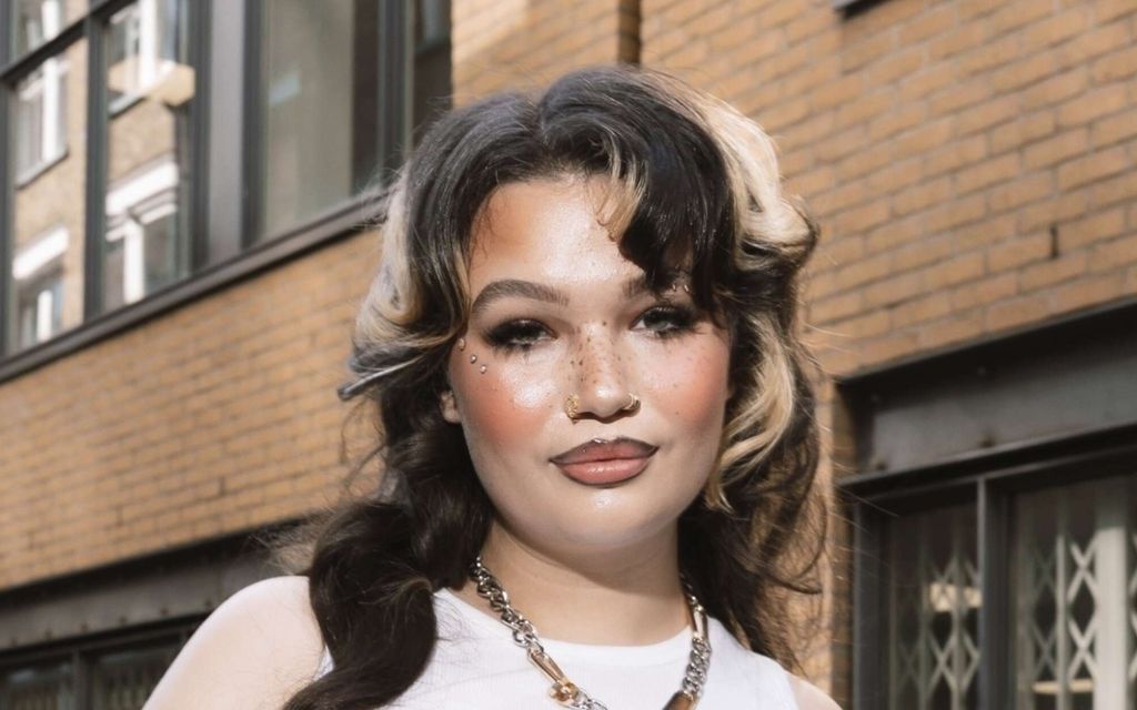 Suomessa esiintynyt poptähti pyörtyi kesken keikan ja perui kaiken – Kertoo nyt karun totuuden tapahtuneesta