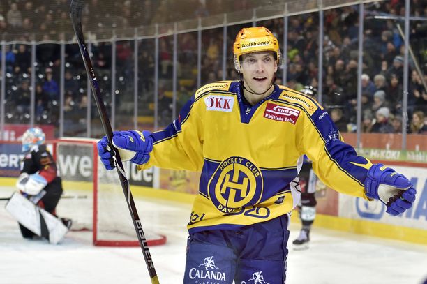 Perttu Lindgren pelaa jo seitsemättä kautta Sveitsin liigan HC Davosissa.