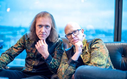 Sipe Santapukin ja Toni Wirtasen pitkää ystävyyttä rikastuttaa nyt myös isyys – korona-arki mahdollisti muusikoille arvokasta perheaikaa