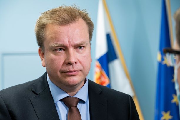 Menteri Pertahanan Antti Kaikkonen mendukung keanggotaan NATO di Finlandia.