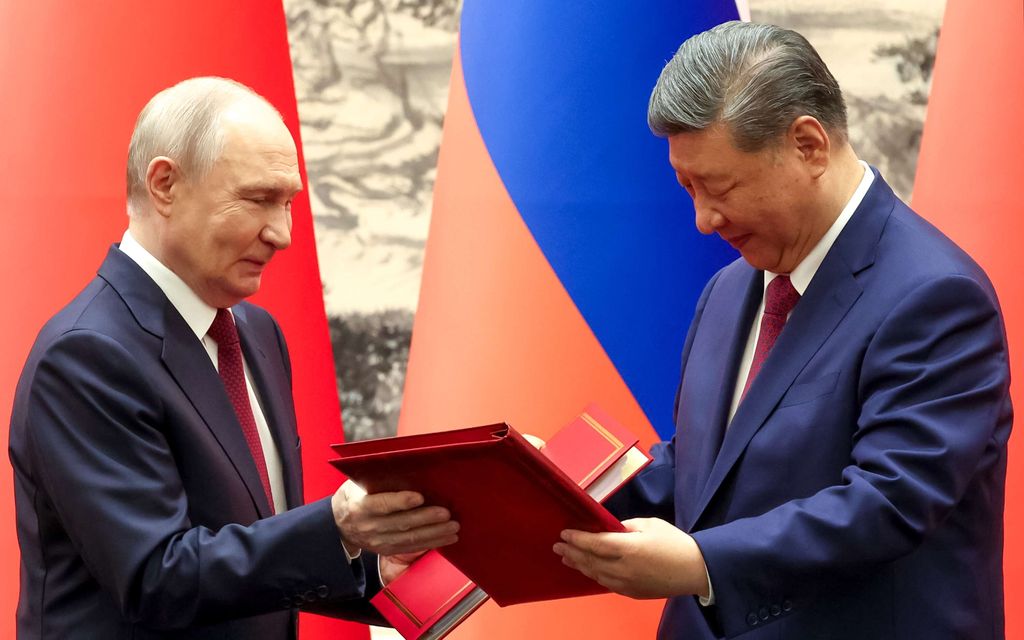 Pääkirjoitus: Nolo hetki Putinille – Kiinasta leviävät kuvat hämäävät
