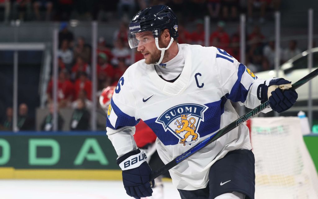 Tšekistä erikoinen Leijonat-heitto – Aleksander Barkovin suhde esiin