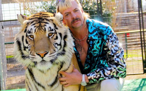 Joe ”Tiger King” Exotic huutokauppaa omaisuuttaan – valtava määrä tuotteita