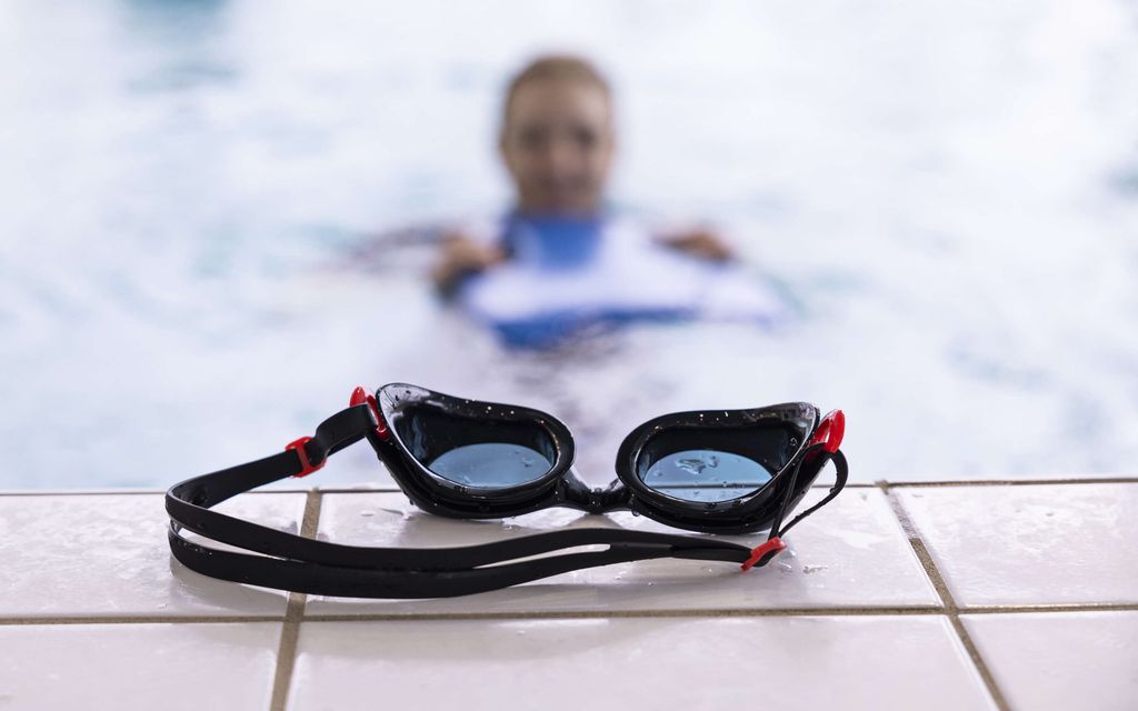 Bakteeri jyllää uimahallissa – Ovet kiinni