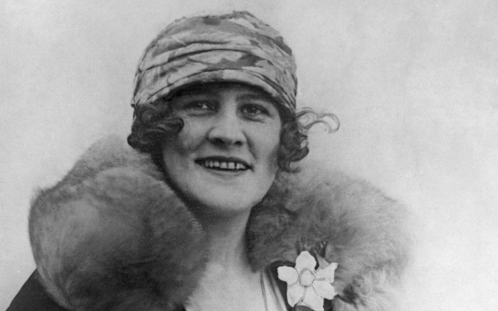 Tänään tv:ssä: Kihloissa ollut Agatha Christie rakastui toiseen mieheen – Mies lähti lopulta toisen matkaan