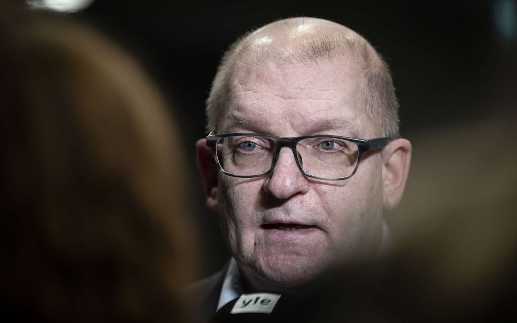 Kokoomusta vaaditaan tilille – ”Näin suuresta asiasta ei voi vaieta”