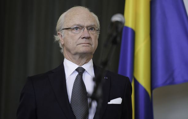 – Ajatuksemme ovat Ukrainan kansan luona. Sillä mitä lähialueillamme tapahtuu parhaillaan, on merkittäviä seurauksia myös Ruotsille, Ruotsin kuningas Kaarle XVI Kustaa puhui.