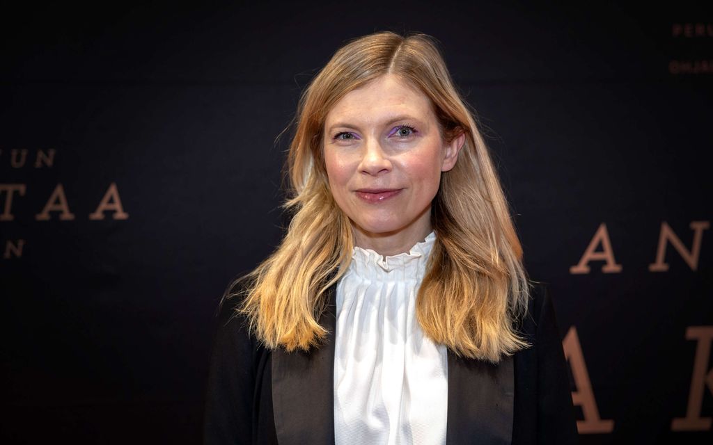 Me Naiset: Saara Kotkaniemen työt loppuivat kuin seinään – Avautuu talous­ahdingostaan