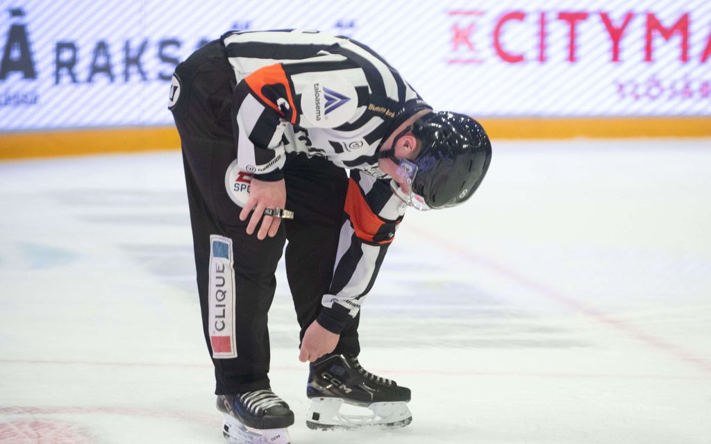 Erikoinen näky SM-liigan finaalissa – Tappara-tähti selittää kivuliasta tilannetta