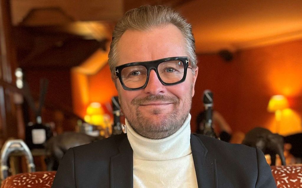 Irlantilais­tähti solvasi Suomen presidenttiä lavalla – Patrik todisti vierestä: ”Porkkanapää”