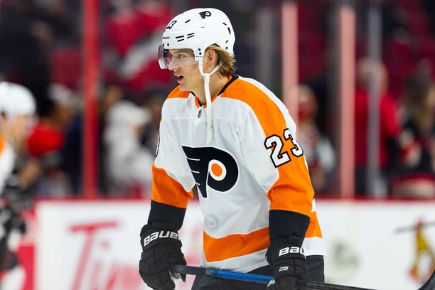 Oskar Lindblom pelaa kolmatta kauttaan Flyersissa.