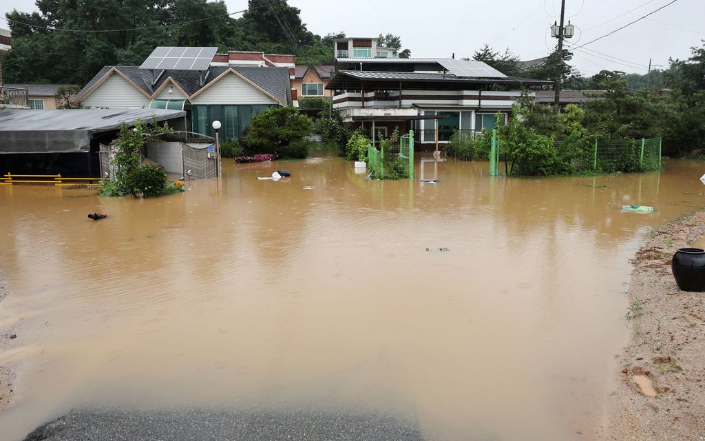 Ainakin 24 ihmistä kuollut Etelä-Korean rankkasateiden aiheuttamissa tulvissa