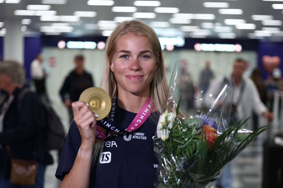 Alisa Vainio paljasti erikoisen pyynnön EM-kullan jälkeen – Laukoi  ”sikaosastosta”