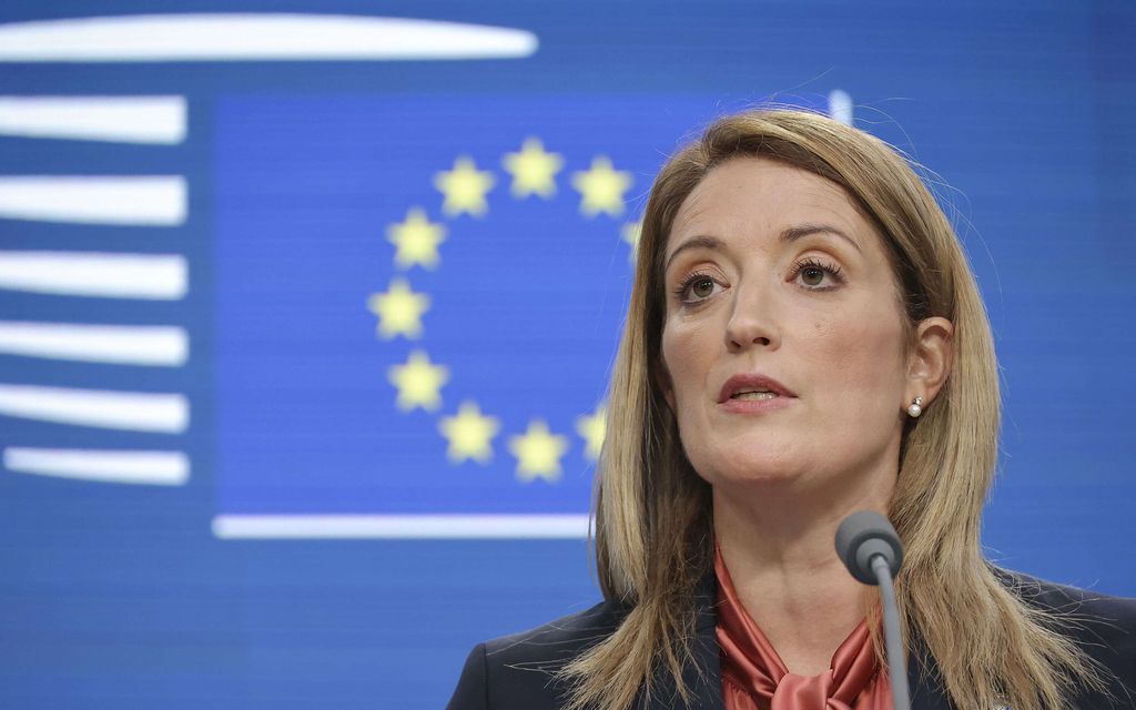 Roberta Metsola valittiin EU-parlamentin puheen­johtajaksi – 562 ääntä