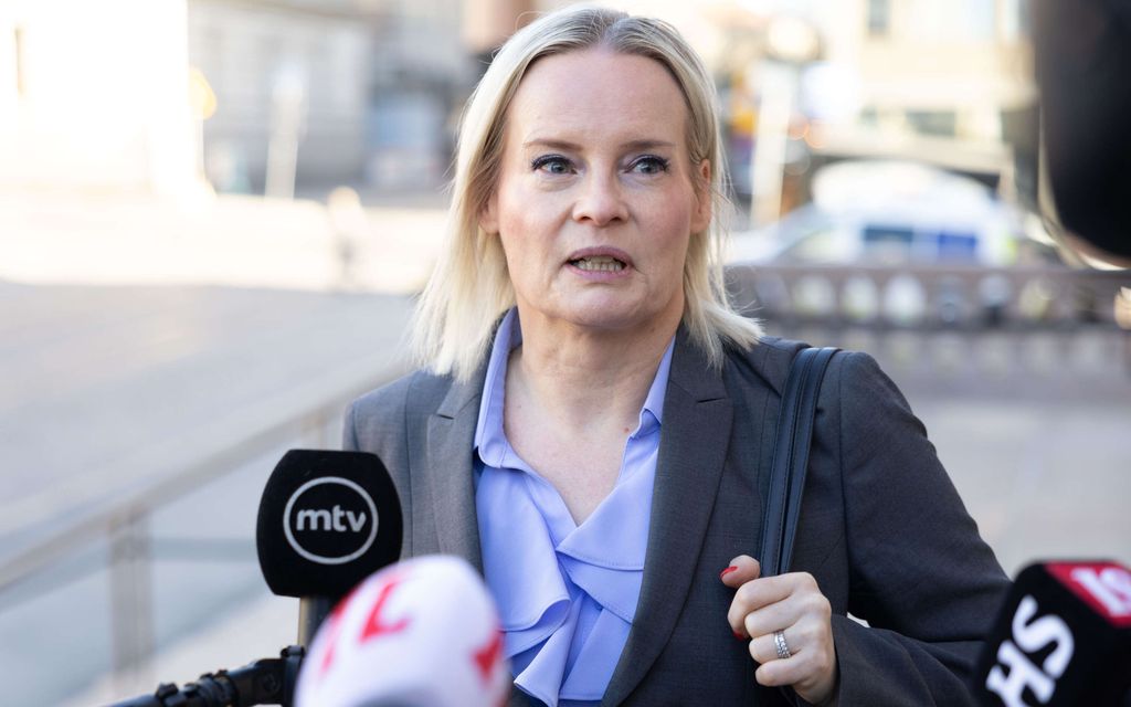 Data­keskuksista kuohuu: Riikka Purralta uusi paljastus