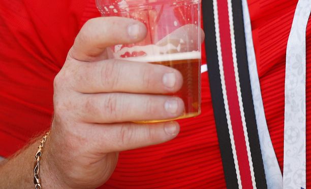 Britanniassa on uhka, että jotkut oluttuotteet loppuvat tärkeän Belgia-pelin alla. Kuvituskuva.