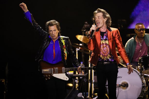Rolling Stonesin konsertti peruttiin koronatartunnan takia.