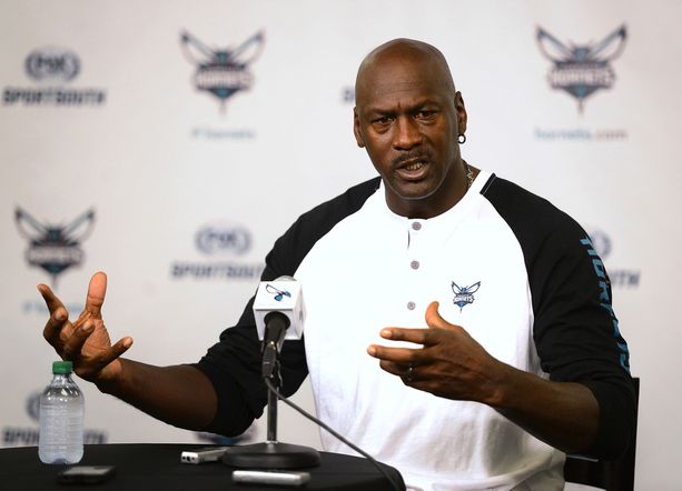 Michael Jordan omistaa lähes kokonaan NBA-seura Charlotte Hornetsin.