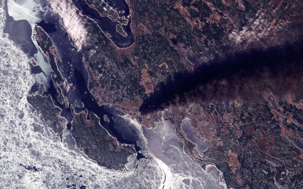 Pääkirjoitus: Sota tuli yhtäkkiä suomalaisten porstuaan