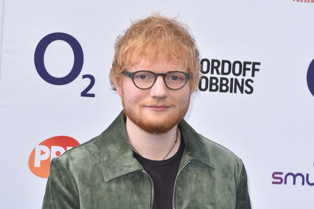 Ed Sheeran tunnetaan esimerkiksi kappaleistaan Thinking Out Loud ja Shape of You.