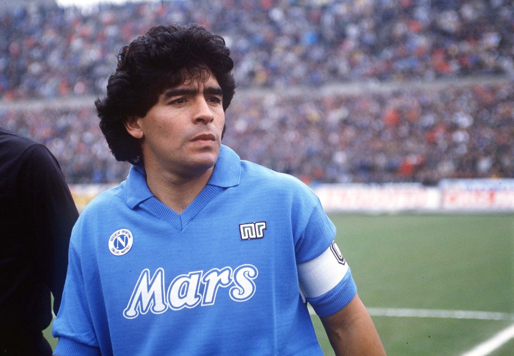 Juha Tamminen tapasi Diego Maradonan parikin kertaa – heitto lenkkareista jäi mieleen: ”Ai, sinä olet fiksu”