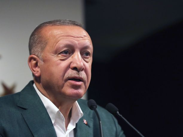 Turkin presidentin Recep Tayyip Erdoğanin AK-puolue kärsi karvaan ja symbolisesti merkittävän tappion pormestarinvaalissa pääkaupunki Ankarassa.