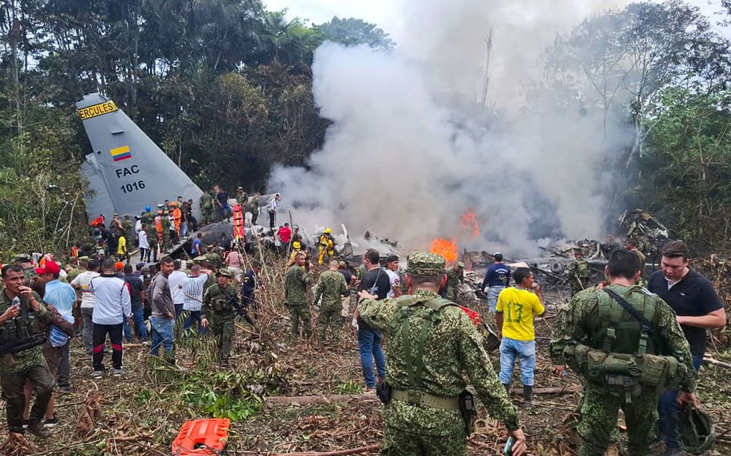 66 kuollut järkyttävässä lentoturmassa Kolumbiassa