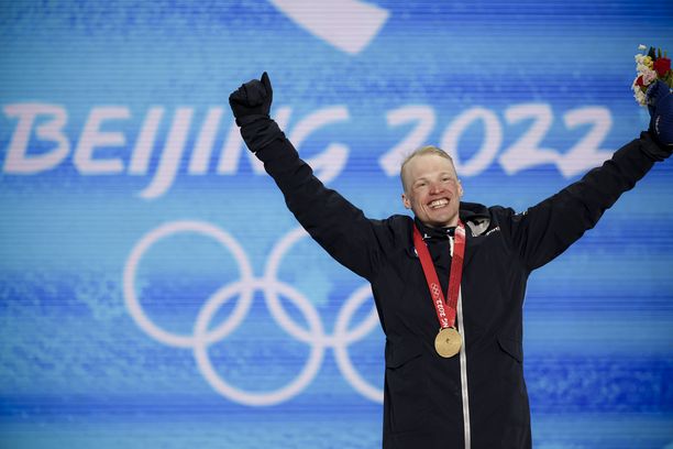 Iivo Niskanen sai kultamitalin Pekingin olympialaisissa 2022