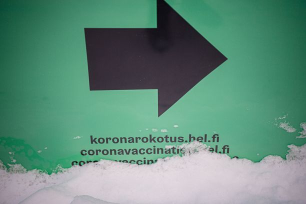 Rokotevastaisuus leviää maailmalla netissä, Suomessa viestejä jaetaan myös suoraan ihmisten postilaatikoihin.