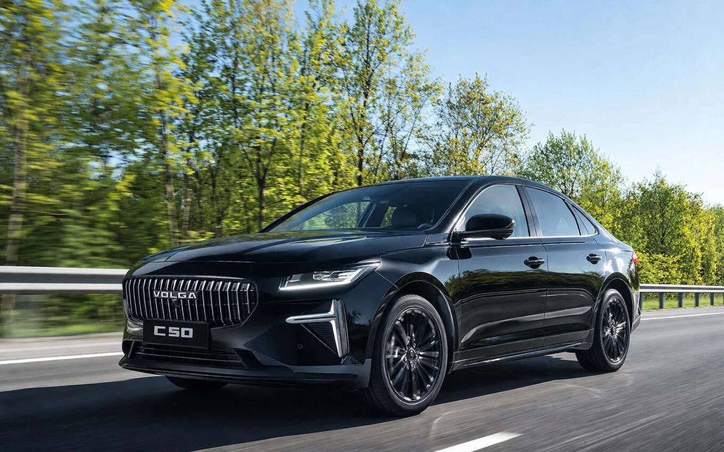 Neuvosto­aikainen automerkki kaivettiin naftaliinista – Tuttu myös Kekkoselle