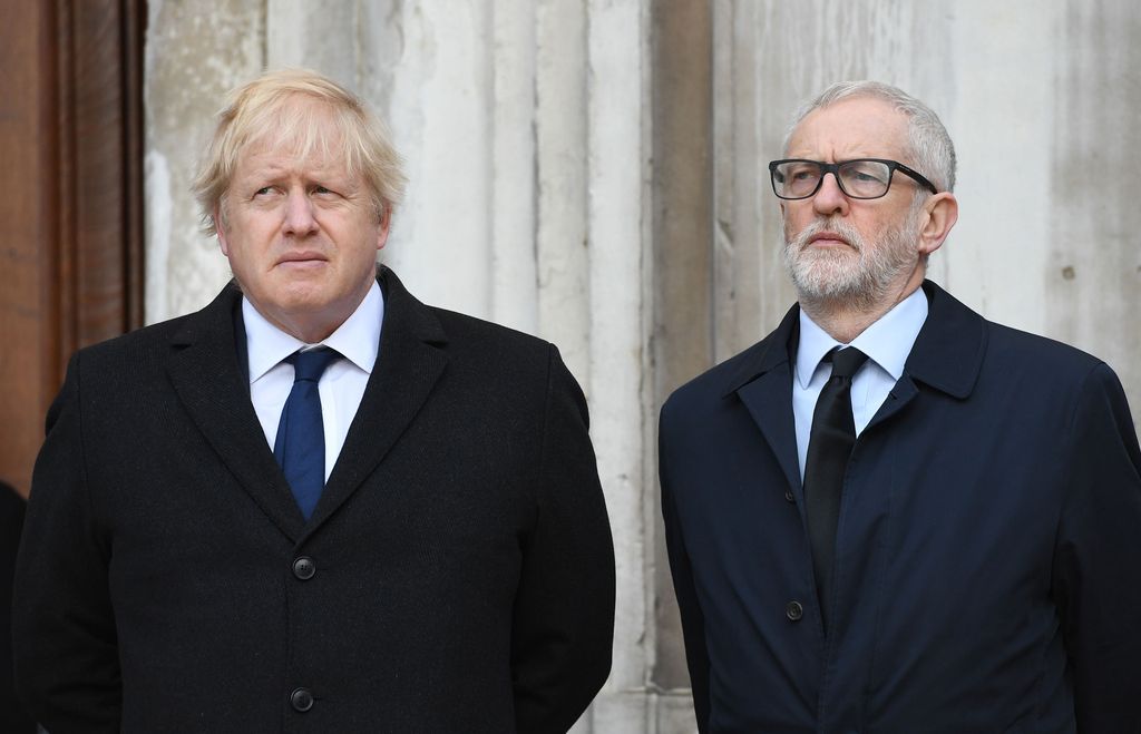 Äänestys alkoi Britanniassa - vaalitaistosta jäi käteen valokuva sairaasta pojasta ja kylmäkaappiin ryntäävä Boris Johnson 