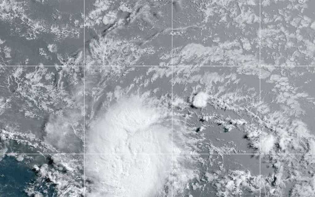Poikkeuk­sellinen myrsky lähestyy Karibiaa