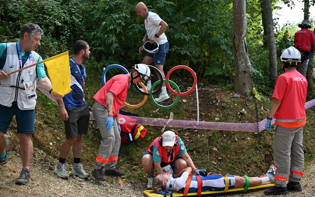 Kammotilanne olympia­laisissa – Pyöräilijä makasi tajuttomana