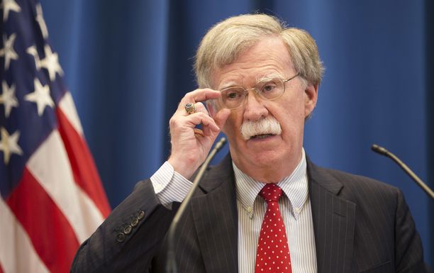 Neuvonantaja John Bolton kannatti Iranin pommittamista neljä vuotta sitten.