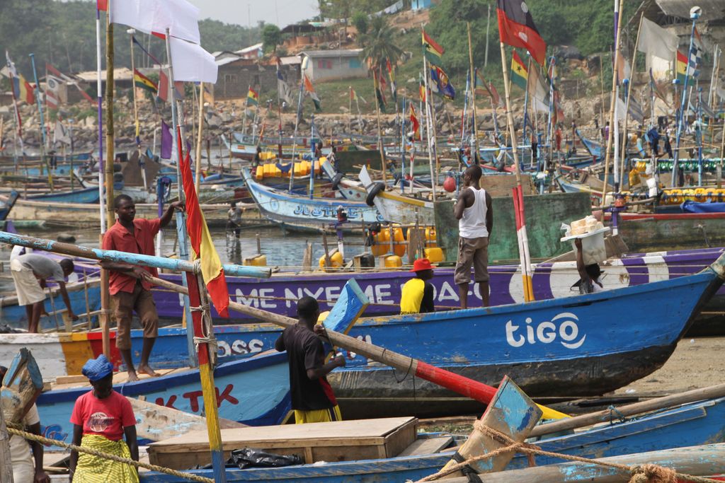 Yksi kalatehtaan työntekijä tartutti 533 kollegaansa, kertoo Ghanan presidentti