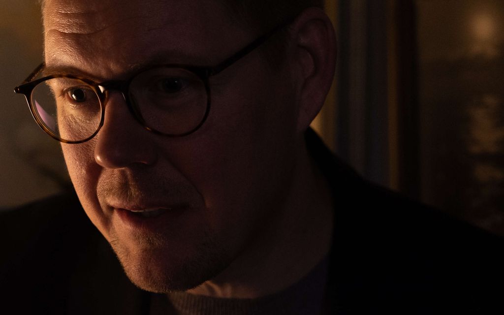 Lindtman palaa synkimpiin hetkiin – kertoo poikansa menettämisestä