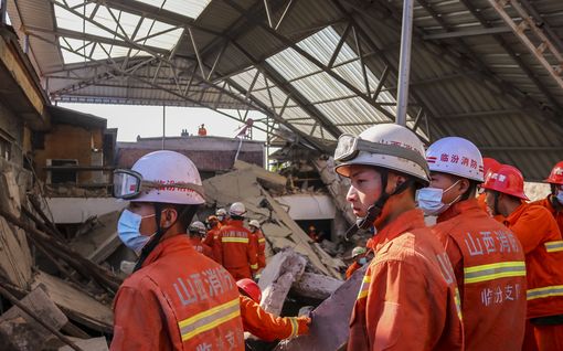 Ravintola romahti syntymä­päiväjuhlien aikana Kiinassa – liki 30 kuoli