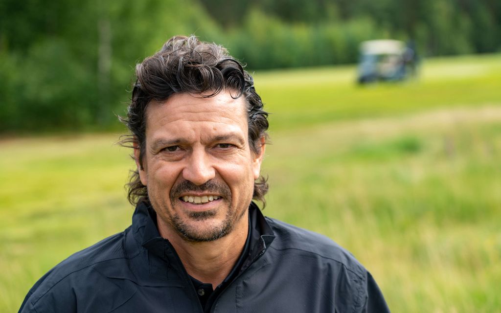 Jari Litmanen palasi kentälle – ”Kuninkaan” poika varasti show’n