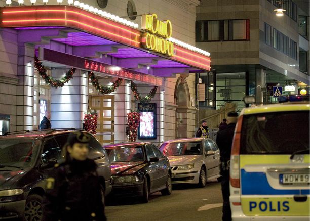 Aseistautunyt mies ampui vartijaa ja kahta naista Tukholmassa Casino Cosmopolissa vuonna 2008.