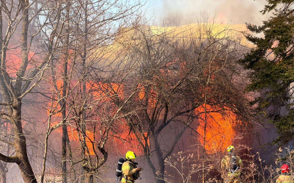 Vantaalla valtava tulipalo – Vältä liikkumista alueella