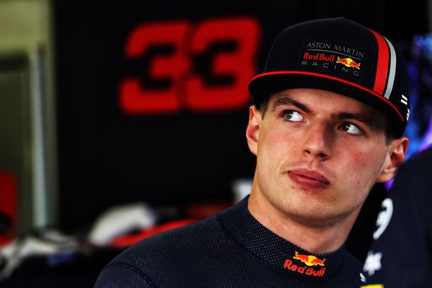 Max Verstappen on Red Bull -pomon mukaan oppinut virheistään.