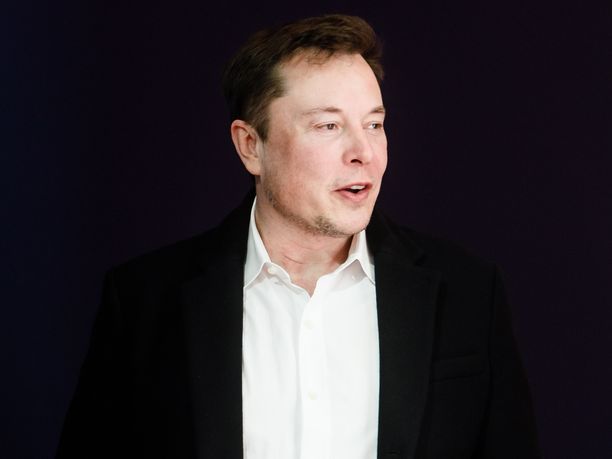 Teslan perustaja ja toimitusjohtaja Elon Musk ilmoitti valamiehistön päätöksen palauttaneen hänen uskonsa ihmiskuntaan.