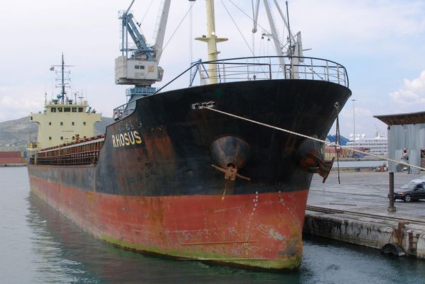 Kuvassa MV Rhosus, alus joka kuljetti 2 750 tonnia vaarallista ammoniumnitraattia Beirutiin. Kuvanottohetken päivämäärä ei ole tiedossa.