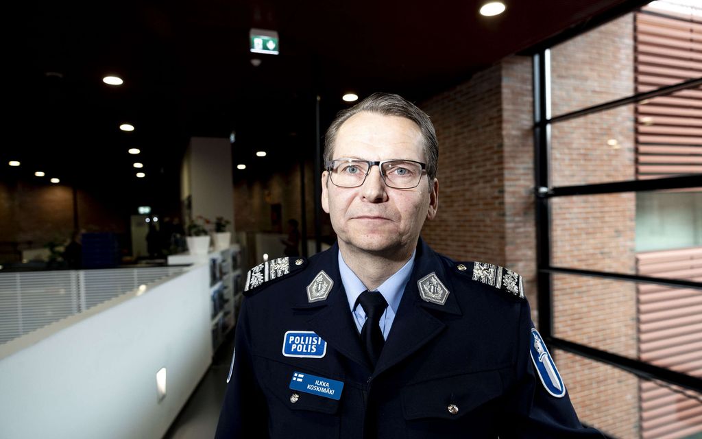 Poliisi­ylijohtaja jyrähtää naamioi­tuneista mielen­osoittajista